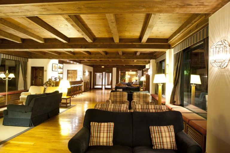 Public Area 4, Meliá de Tredós, Lleida
