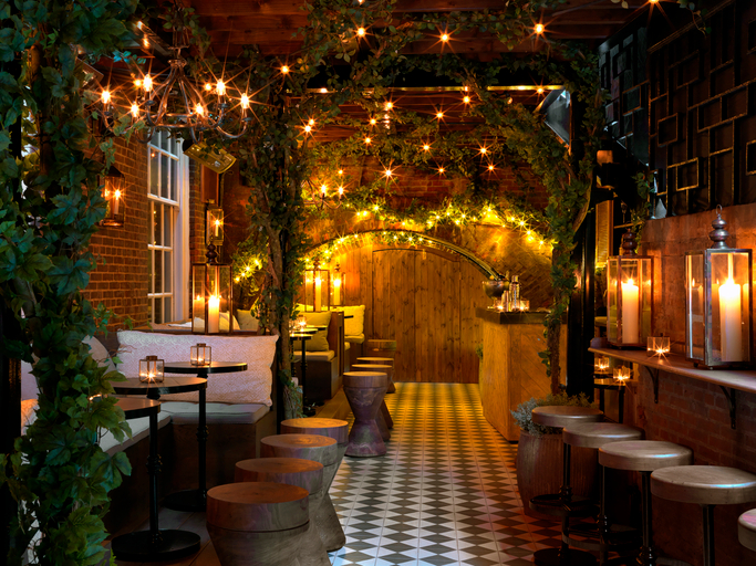 Public Area 4, The Bloomsbury, London