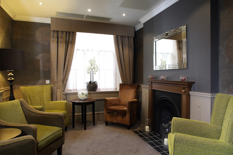 Public Area 2, Phoenix Hotel, London