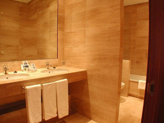 Bathroom 5, Extremadura Hotel, Cáceres