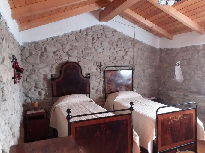 Bedroom 2, Sa domu de ziu Antoneddu, Medio Campidano