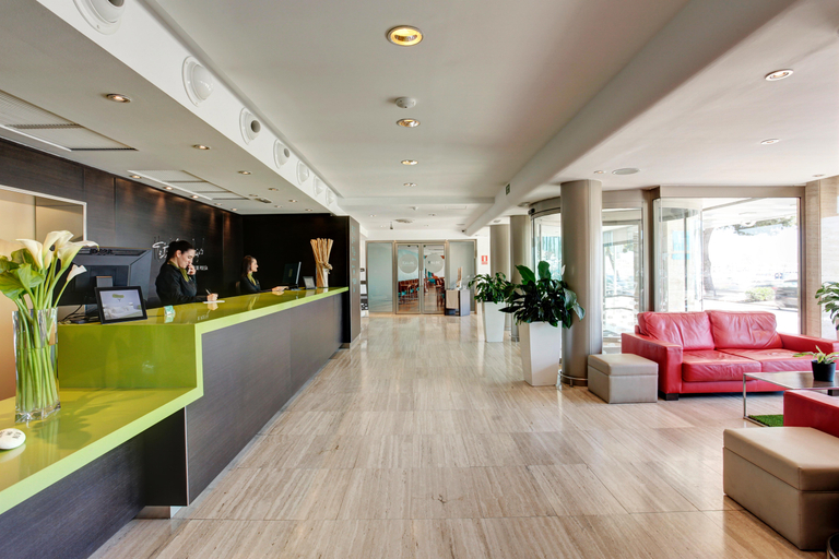 Public Area, Hotel Costa Azul, Baleares