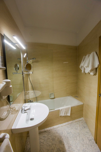 Bathroom 4, Tagomago, Baleares