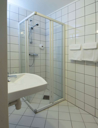 Bathroom, Thon Hotel Narvik, Narvik