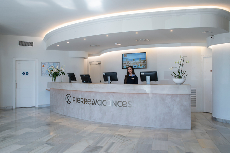 Public Area 2, Hotel El Puerto by Pierre & Vacances, Málaga