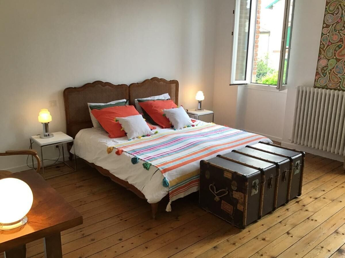Bedroom 4, Au 120, Tarn