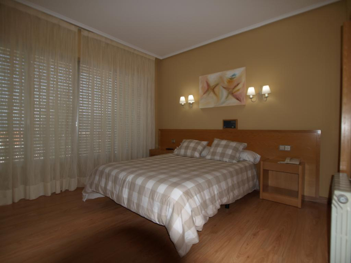 Bedroom 4, Hotel Zenit Mar, Cantabria