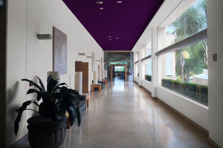 Public Area 4, Gamma Xalapa Nubara, Tlalnelhuayocan