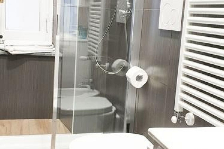 Bathroom 3, Inappartamento Gioiello, Torino