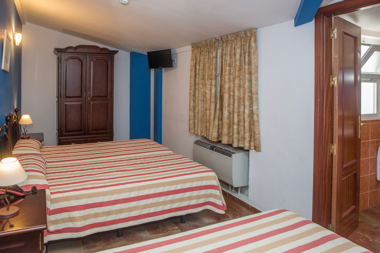 Bedroom 15