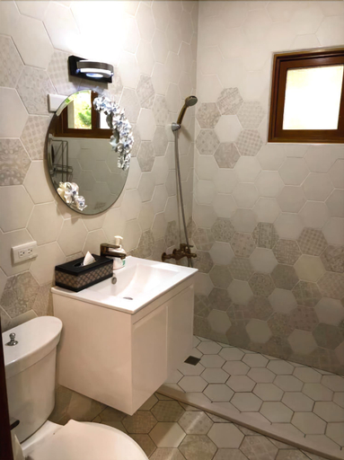 Bathroom, Xiaonanhai Garden Coffee Homestay, Tainan