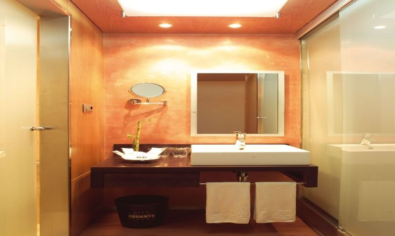 Bathroom 5, Num Hotel, Tarragona