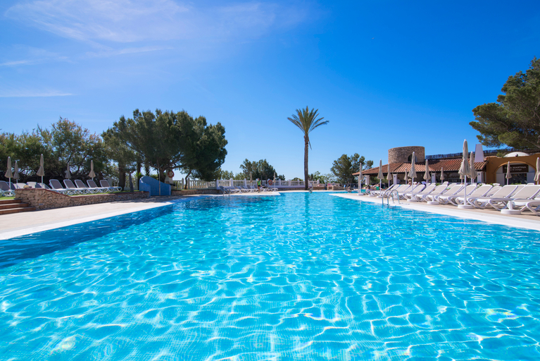 Sport & Beauty 3, FERGUS Style Punta Arabi, Baleares