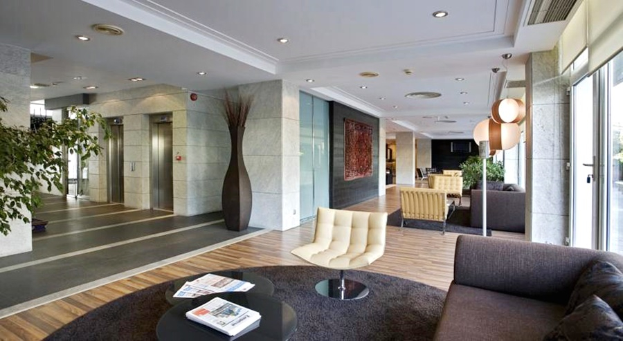 Public Area 3, Hotel ILUNION San Sebastian, Guipúzcoa
