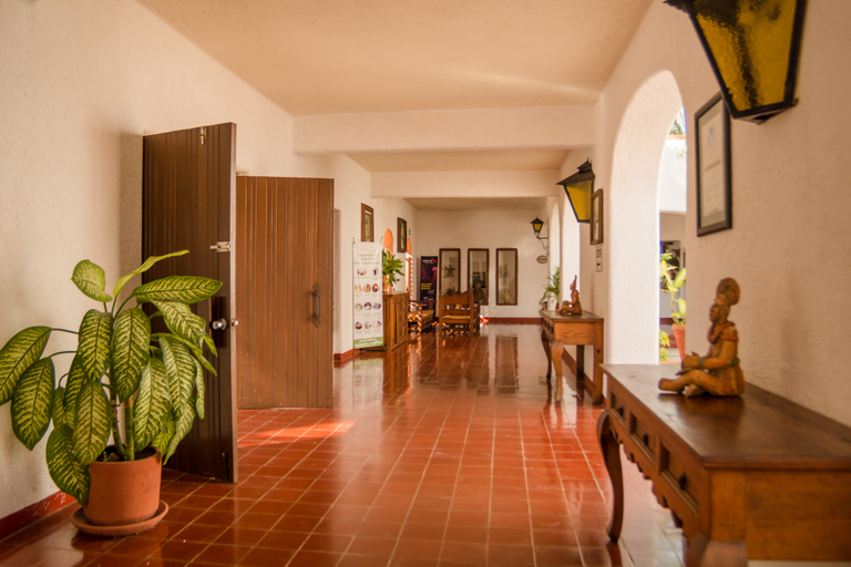 Public Area 2, Villas Arqueologicas Chichen Itza, Tinúm