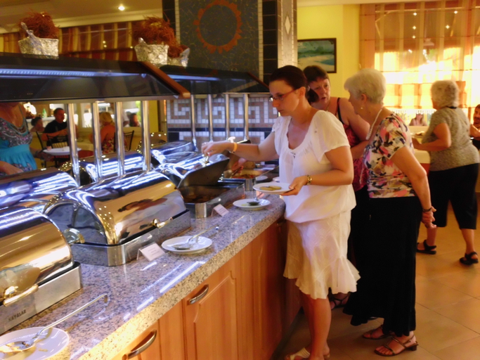 Food & Drinks 5, Kervan Side, Manavgat