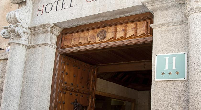 Exterior & Views 4, Hotel Carlos V, Toledo