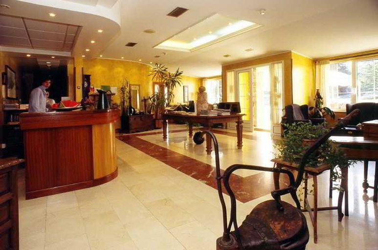 Public Area 5, Villa de Nava, Asturias