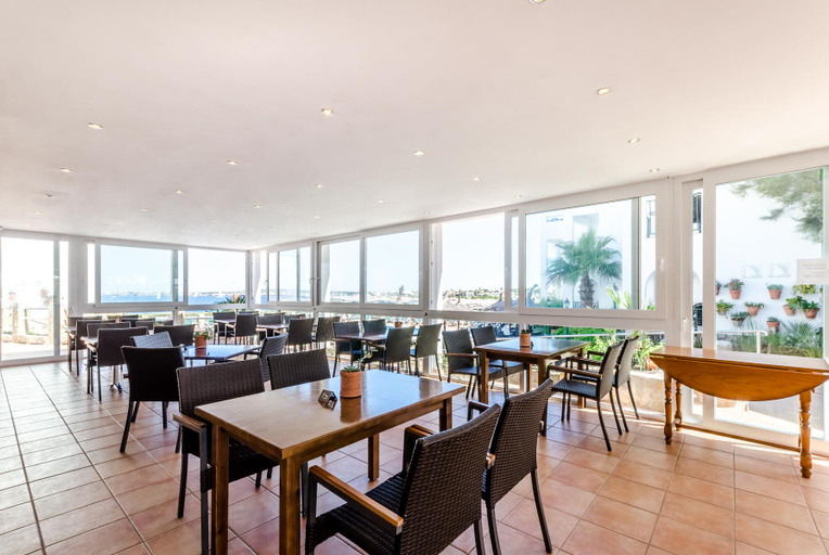 Food & Drinks 5, Blancala, Baleares