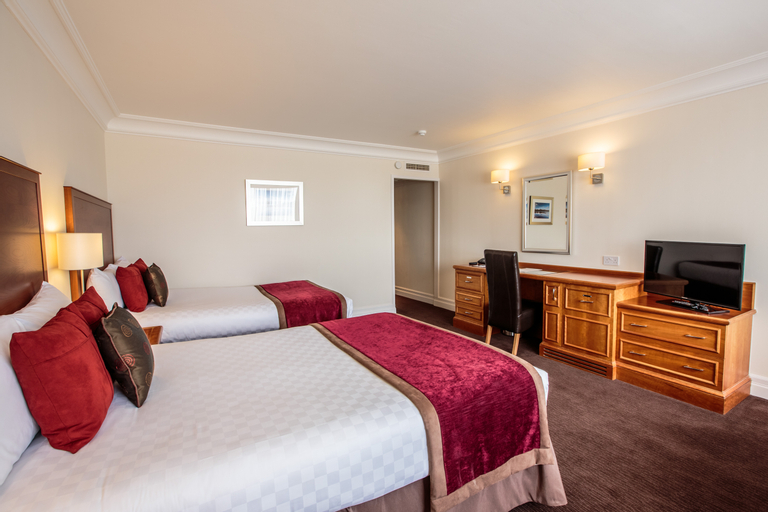 Bedroom 12