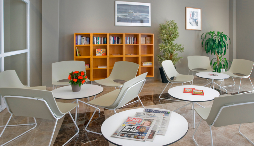 Public Area 3, Cye Holiday Centre, Tarragona