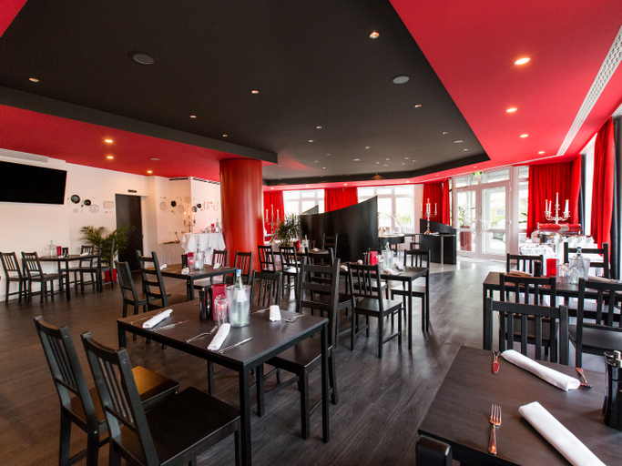 Food & Drinks 5, Dormero Hotel Dresden Airport, Dresden