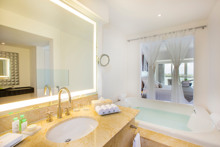 Bathroom 5, Le Blanc Spa Resort All inclusive - Adults Only, Benito Juárez