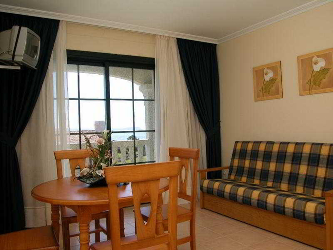 Bedroom 3, Coral do Mar II, Pontevedra