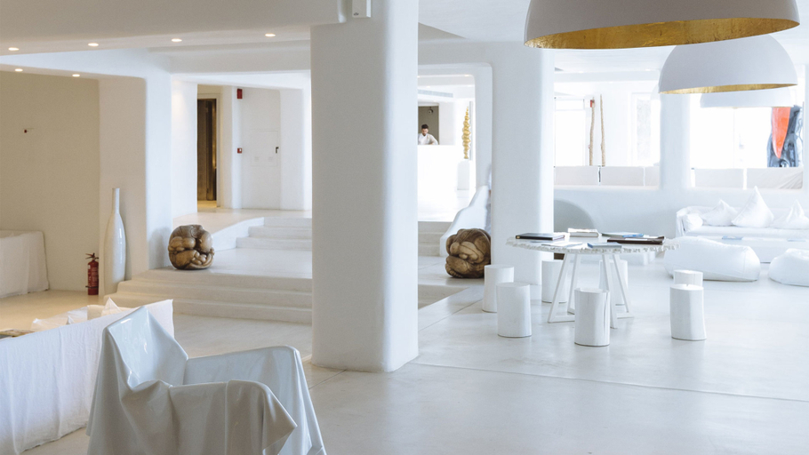Bathroom, Cavo Tagoo, South Aegean