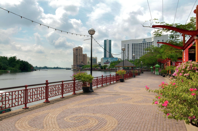 Hilton Kuching, Kuching