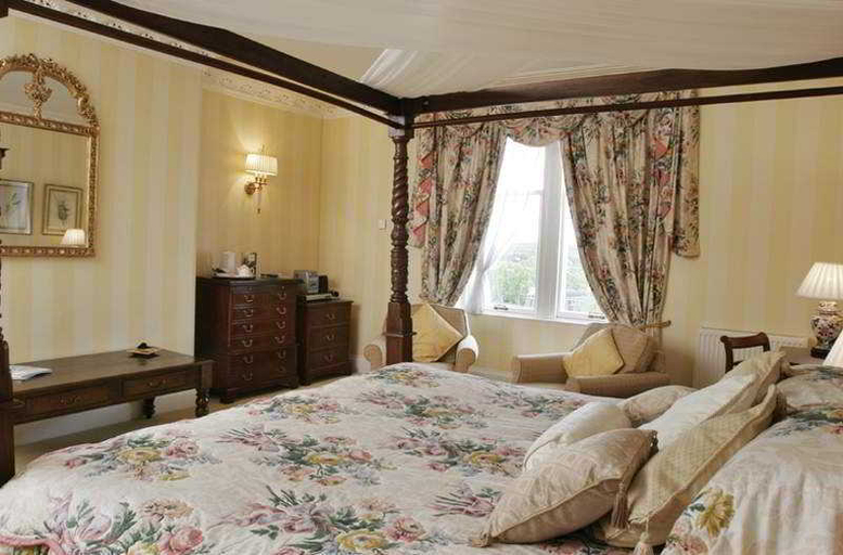 Bedroom 2, Boat, Highland