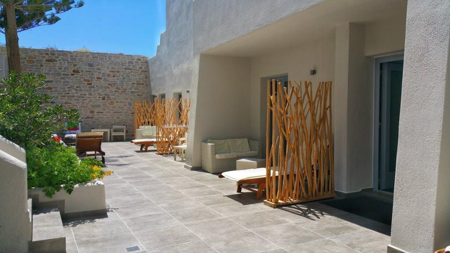 Exterior & Views 2, Hotel Grotta, South Aegean