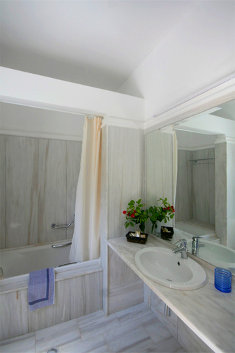Bathroom, Alma Hotel, North Aegean