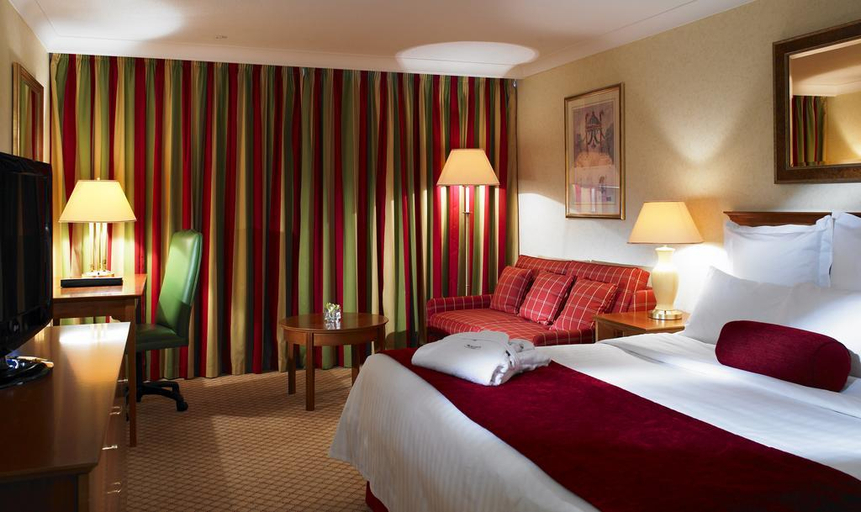 Bedroom 2, Marriott Hotel Cardiff, Cardiff