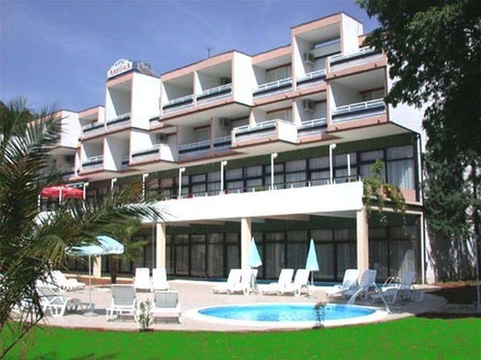 Exterior & Views 1, Hotel Amfora, Labin