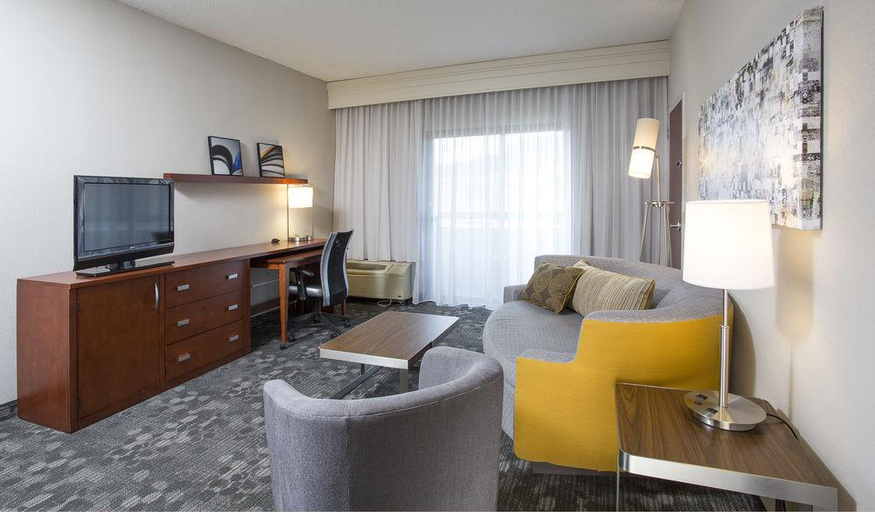Exterior & Views 2, Courtyard by Marriott Rochester Brighton, Monroe