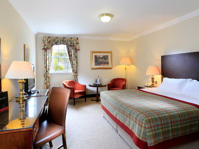 Bedroom 3, Macdonald Houstoun House, West Lothian