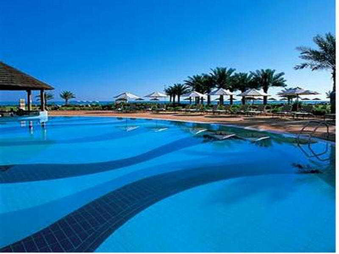 Sport & Beauty 2, Danat Jebel Dhanna Resort