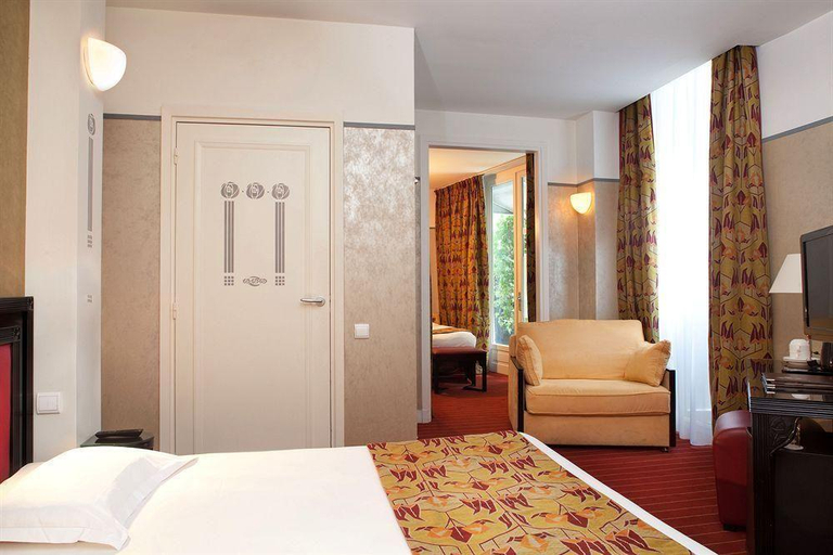 Bedroom 3, Hotel Eiffel Seine, Paris