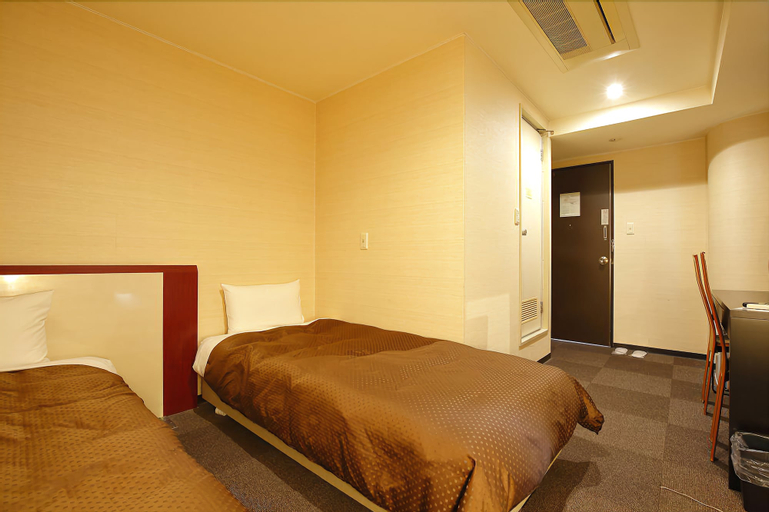 Bedroom 16
