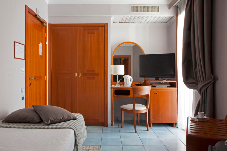 Bedroom 3, Beauty Farm Villa Luisa, Napoli
