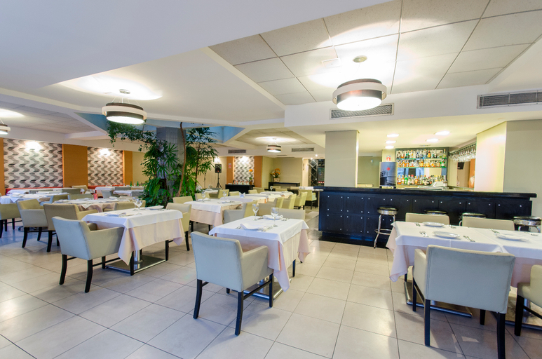 Food & Drinks 5, Hotel Adrianópolis All Suites, Maués