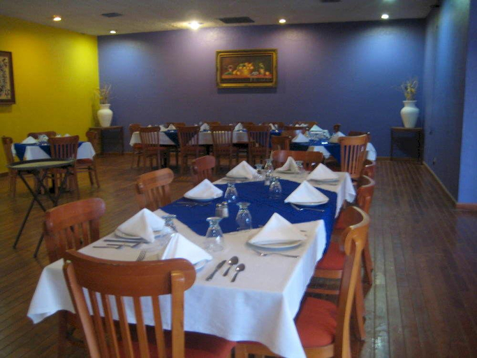 Food & Drinks, Desert Inn Guerrero Negro, Ensenada