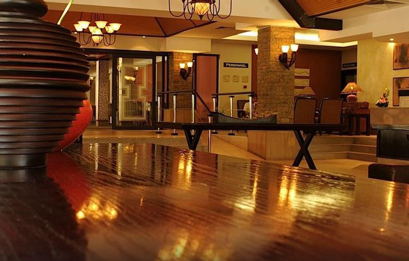 Safari Hotel Windhoek, Windhoek West