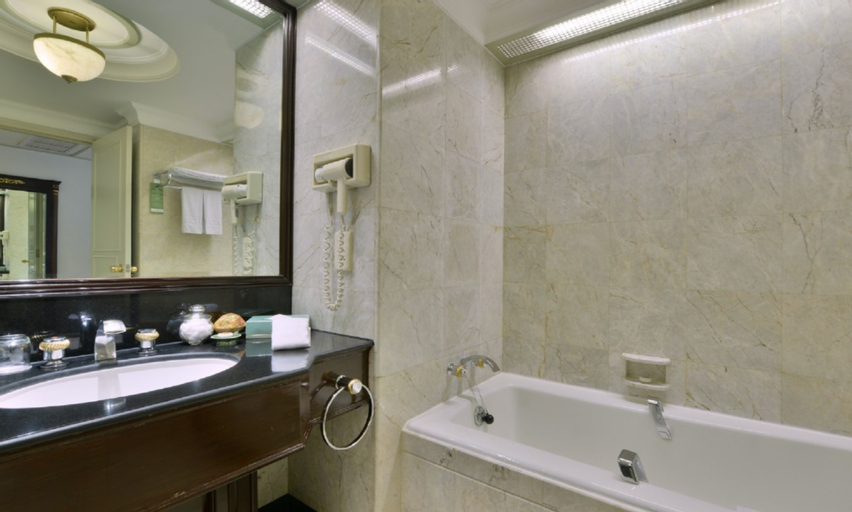 Bathroom 3