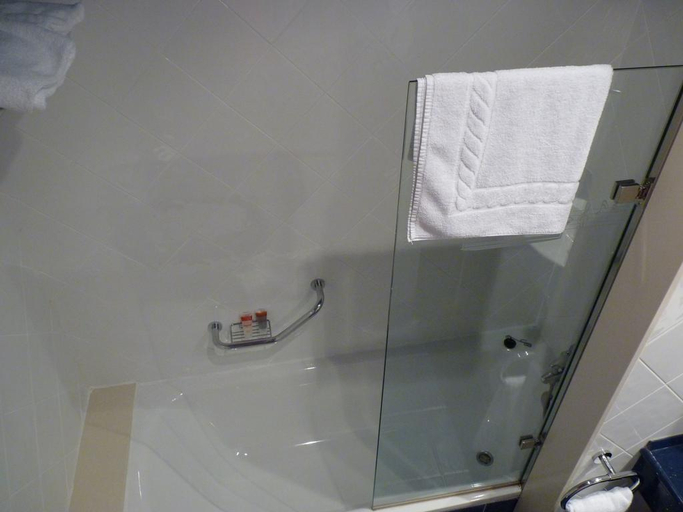 Bathroom 5, Marina de Campios, Cantabria