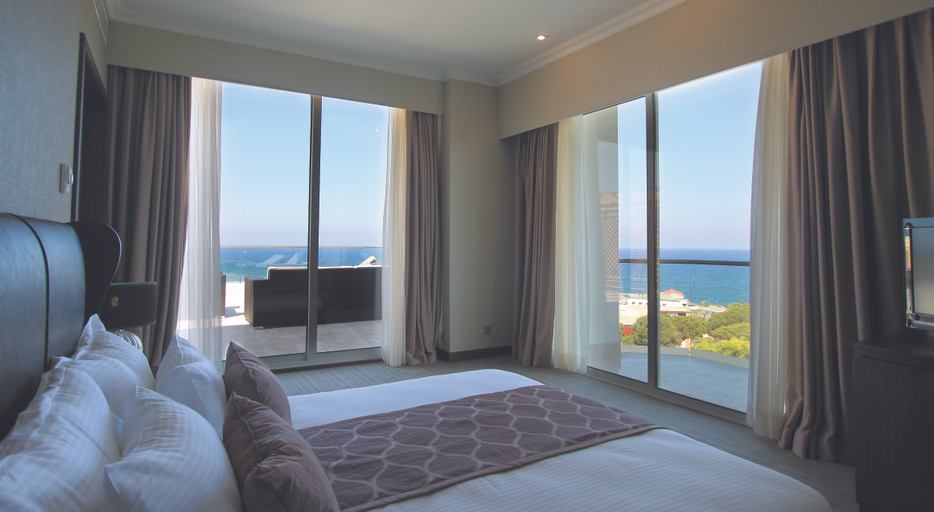 Bedroom 3, Acapulco Resort Convention Spa Hotel