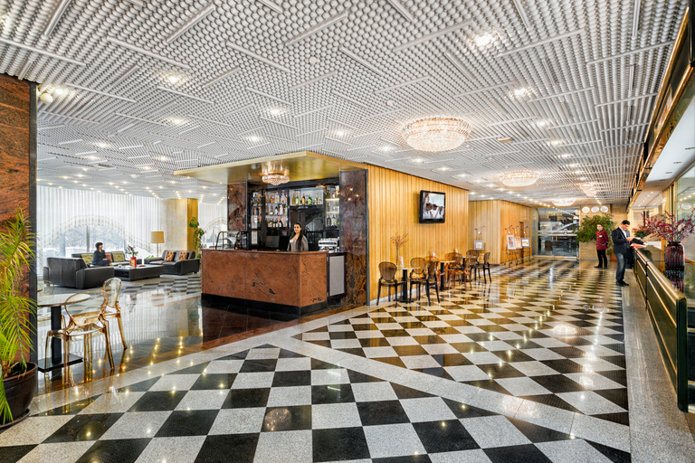 Public Area 3, Park - Hotel Moskva, Stolichna