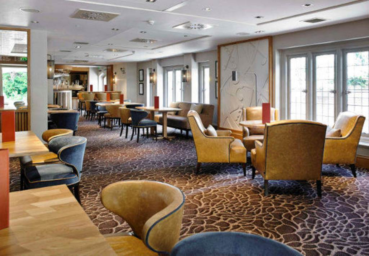 Public Area 4, Marriott Hotel Hanbury Manor, Hertfordshire