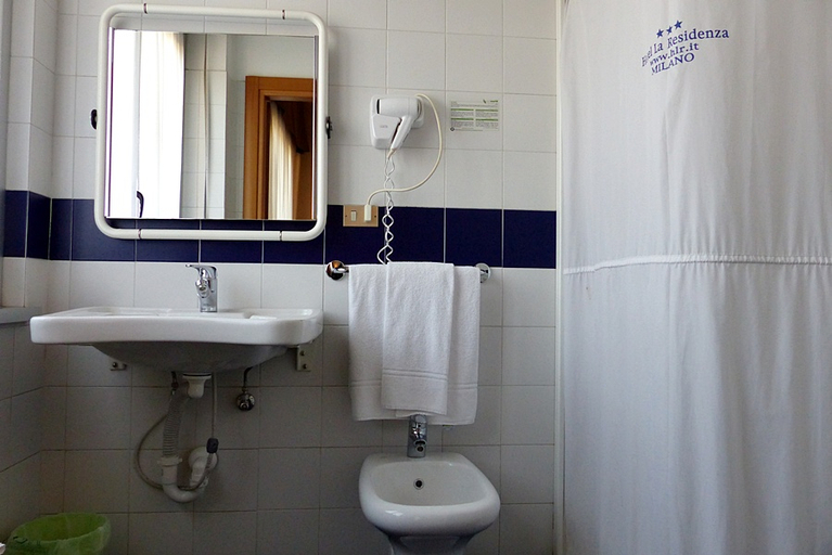 Bathroom 4, eco Hotel Milano & BioRiso Restaurant, Milano